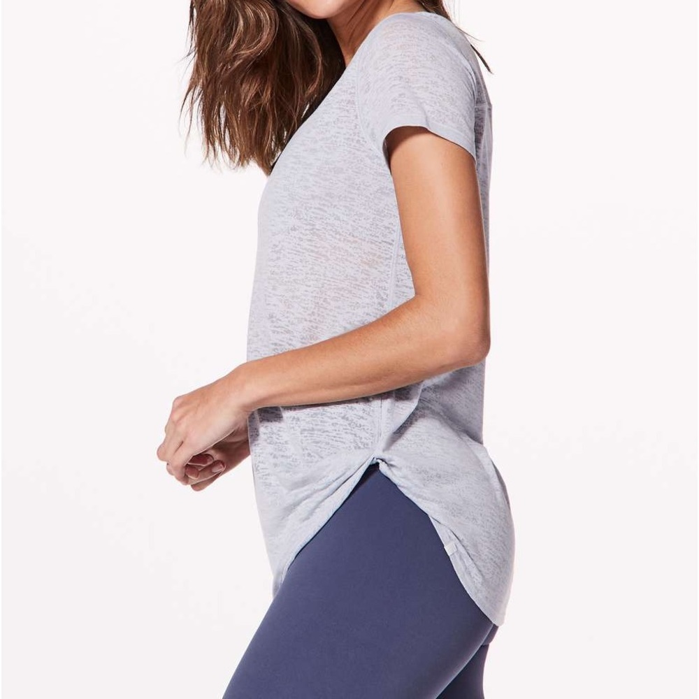 New with tags / Lululemon round two tee size 10